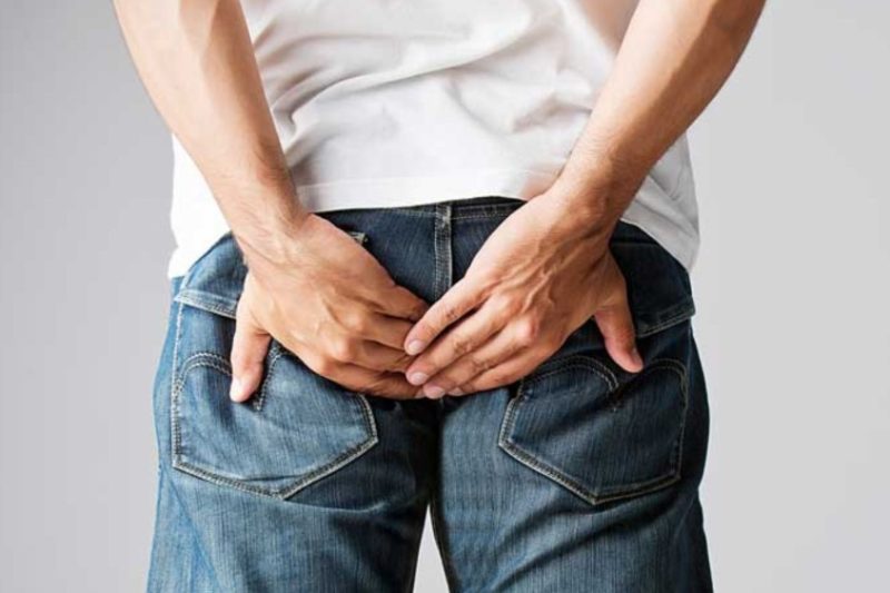 Những vật thể kỳ quặc bị mắc kẹt trong hậu môn