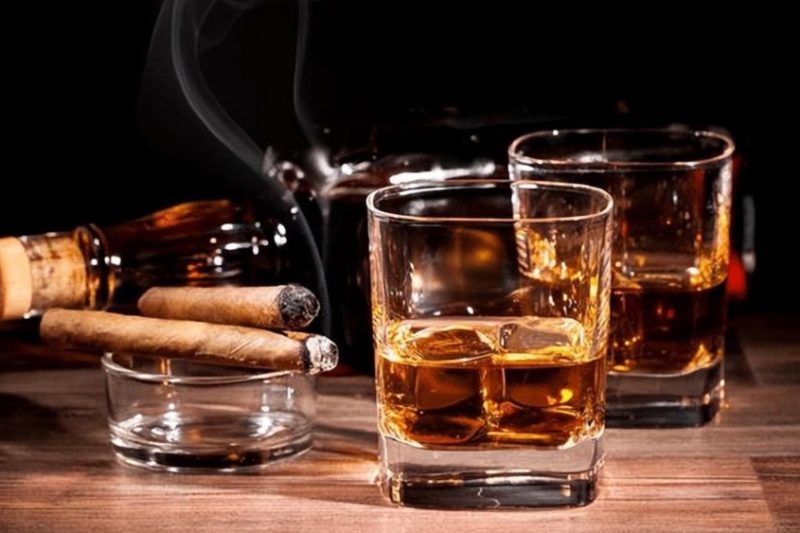 Sống “Tệ” một cách khoa học: 6 tuyệt chiêu bảo vệ sức khoẻ trước thuốc lá, rượu bia